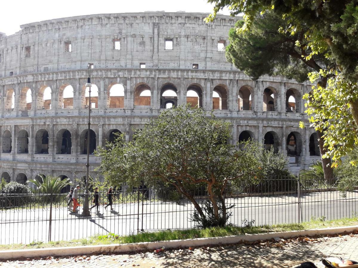 La Romàntìca al Colosseo Exterior foto