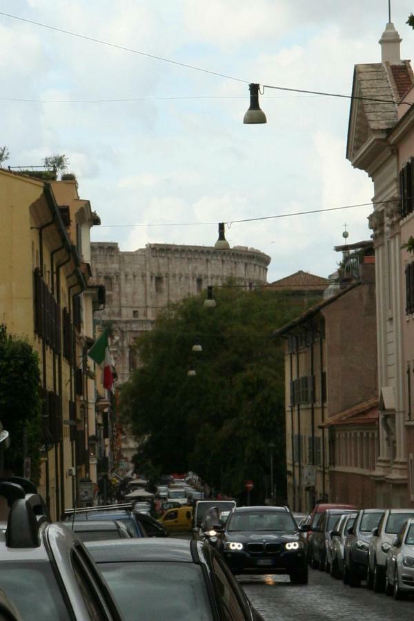 La Romàntìca al Colosseo Exterior foto